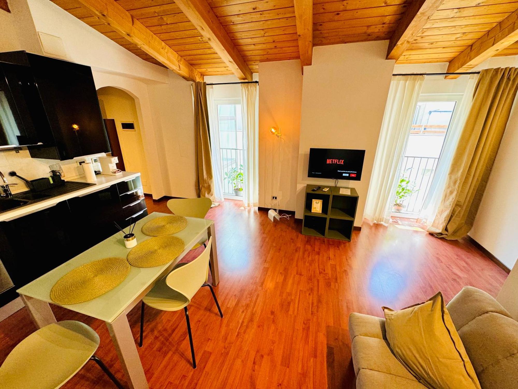 Crops City Stay Apartment 14 Triest Exterior foto